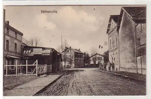 55356 Poste de terrain Ak Bétheniville France Vue de la rue vers 1915