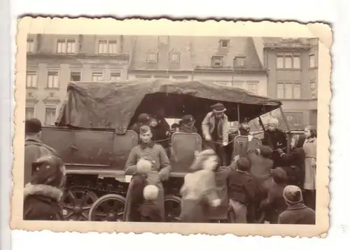 55290 Original Foto Halbketten Fahrzeug Marktplatz 2. Weltkrieg um 1942