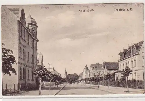 55280 Feldpost Ak Treptow sur la route de Rega Kaiserstrasse 1918