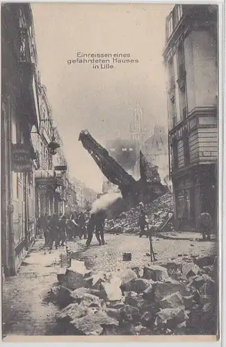55102 Ak Une maison en danger à Lille France France 1915