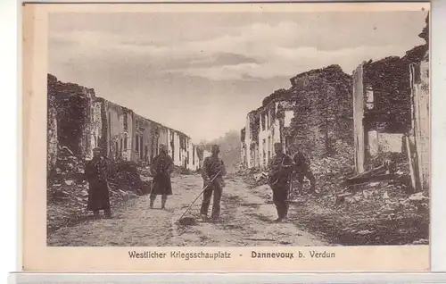 54901 Ak Le théâtre de guerre occidental Danevoux à Verdun 1ère guerre mondiale vers 1915