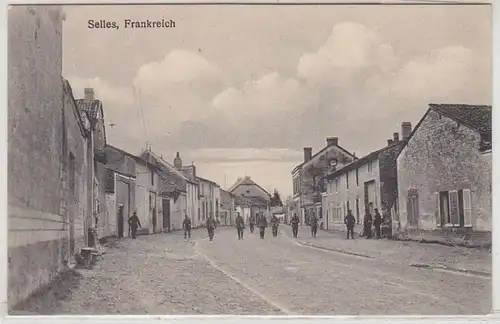 54552 Ak Selles France France Vue sur la route vers 1915