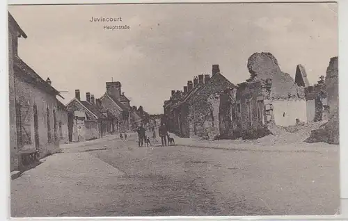 54543 Ak Juvincourt France Hauptstrasse Zerstörungen um 1915