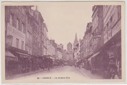 54540 Ak Lisieux la Grande Rue France um 1915