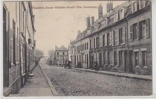 54423 Ak Vouziers France Kaiser Wilhelm Strasse (rue Gambetta) vers 1915