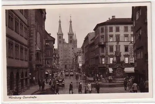 54032 Ak Würzburg Domstrasse mit Verkehr um 1940