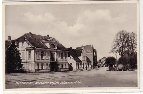 53938 Ak Bad Doberan Alexandrinenplatz Schwesternheim um 1930