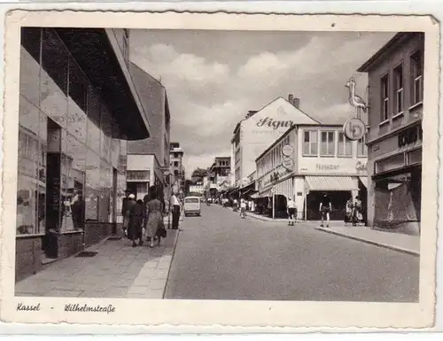 5365 Ak Kassel Wilhelmstrasse avec des magasins 1954