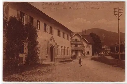 53534 Ak Benediktbeuren Dorfstraße mit Gasthaus zur Post 1926