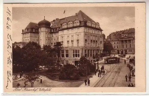 53299 Ak Elberfeld Hotel Kaiserhof mit Straßenbahn davor 1926