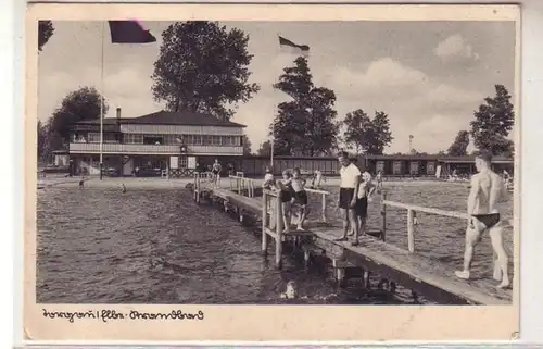 53282 Ak Torgau Elbe Strandbad um 1930