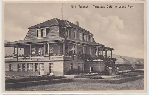 52341 Ak Bad Neuenahr Terrassen Café im Lenné Park 1943