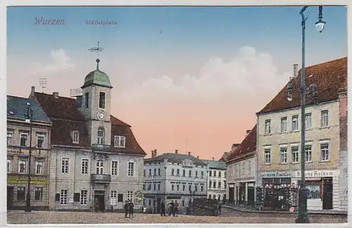 52132 Ak Wurzen Markplatz mit Geschäften um 1910