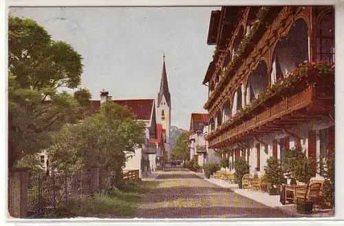 51398 Ak Oberstdorf Kirchstraße mit Löwen Dependance 1915