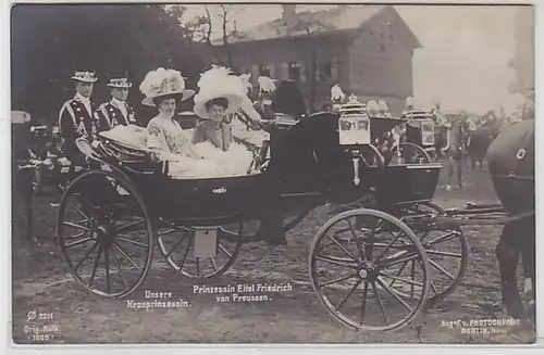 51114 Ak Kronprinzessin und Prinzessin Eitel Friedrich von Preussen 1910