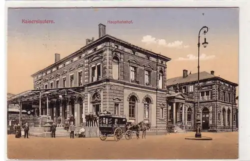 50388 Ak Kaiserslautern gare centrale avec calèche avant 1914