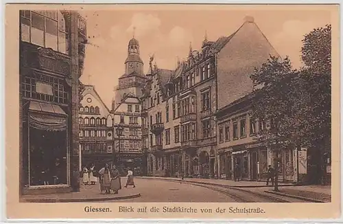 50337 Ak Giessen Blick auf die Stadtkirche von der Schulstraße 1923