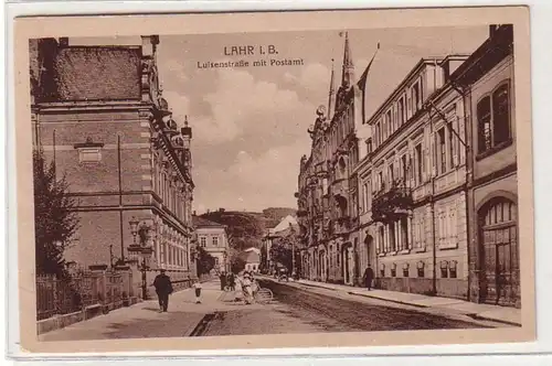 48975 Ak Lahr à B. Luisenstrasse avec bureau de poste vers 1920