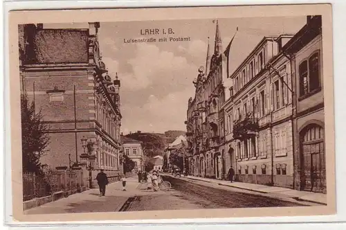 48975 Ak Lahr in B. Luisenstrasse mit Postamt um 1920