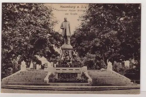 48593 Ak Naumburg Denkmal Kaiser Wilhelm der Große 1920