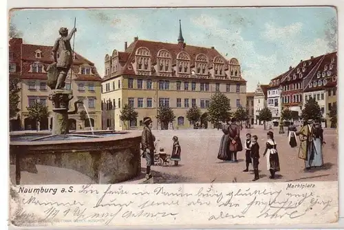 48505 Ak Naumburg a.S. Marktplatz mit Brunnen 1904