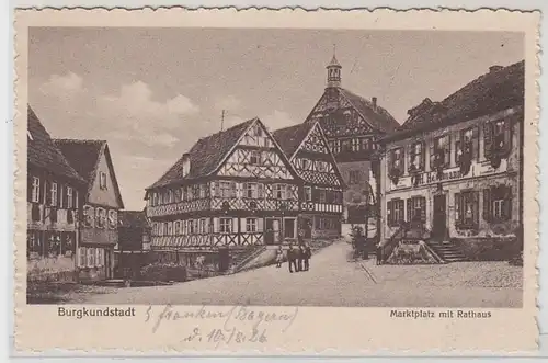 47942 Ak Burgkundstadt Place du marché avec hôtel de ville vers 1926