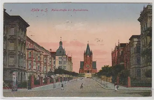 47377 Ak Halle a.S. Kaiserstraße mit Pauluskirche 1920