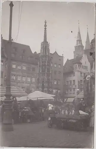 46323 Foto Ak Nürnberg Markt mit Verkaufsständen um 1930