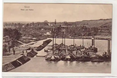 46015 Ak Givet Maas et port avec bateaux 1915