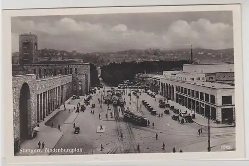 45832 Ak Stuttgart Hindenburgplatz avec trafic vers 1940