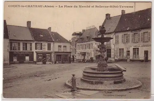 45625 Ak Caucy le Chateau la Place du Marche um 1915