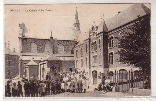 45301 Ak Marche Le Casino et les Écoles Belgique 1915