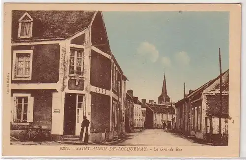 45256 Ak Saint Aubin de Locquenay la Grande Rue um 1930