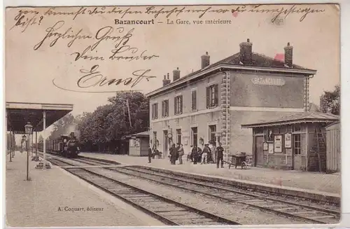 45196 Ak Bazancourt La Gare vue interiore 1914