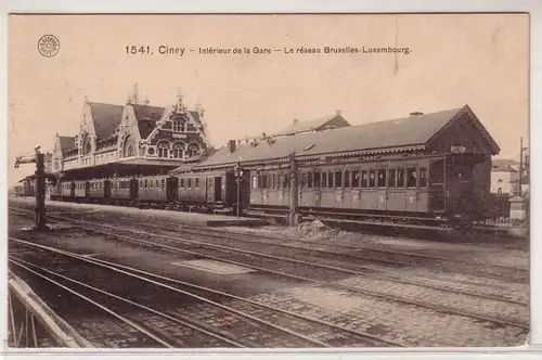 45169 Ak Ciney (France) Interieur de la Gare um 1915