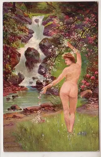 44895 Ak érotique dame nue avec cascade vers 1910