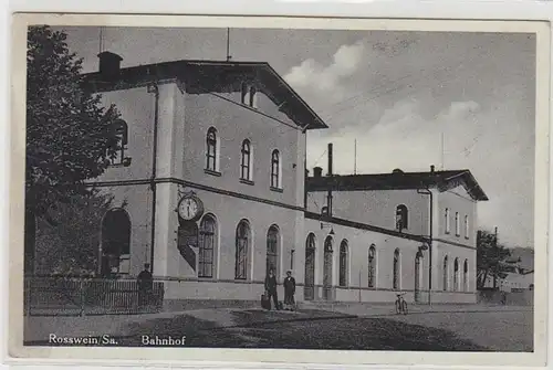 43963 Ak Rosswein in Sachsen Bahnhof 1938
