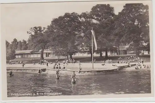 43725 Ak Friedrichshafen am Bodensee dans la piscine 1940