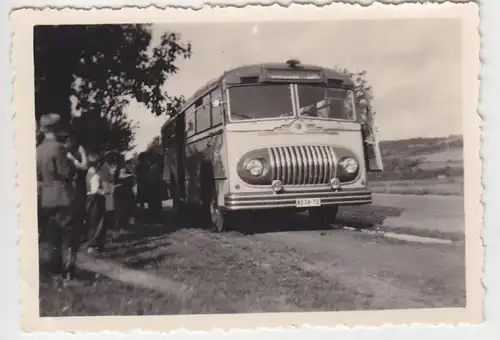 42754 Foto uralter Bus um 1940