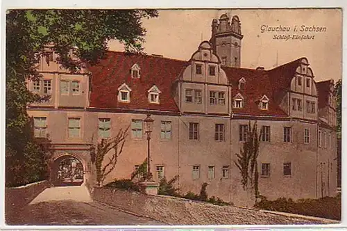 42244 Ak Glauchau in Sachsen Schloß Einfahrt 1916