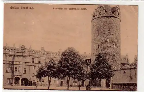 41829 Ak Bernburg Schlosshof et Eulenspiegelturm 1919