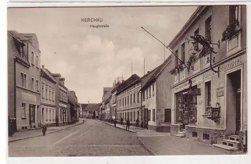 41130 Ak Nerchau Hauptstrasse mit Geschäften um 1910