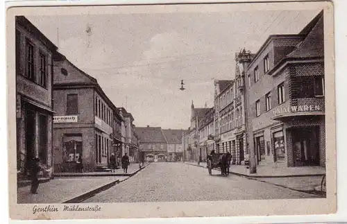 40818 Ak Genthin Mühlenstraße mit Geschäften um 1940