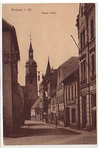 39514 Ak Pulsnitz in Sachsen kurze Gasse um 1920