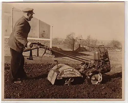 38813 Photo fermier Agriculture Rouleau fraisage vers 1940