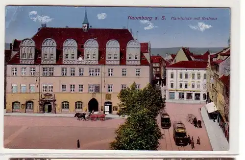 38744 Ak Naumburg a.S. Marktplatz mit Rathaus um 1910