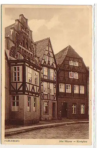 38713 Ak Perleberg alte Häuser Kirchplatz 1930