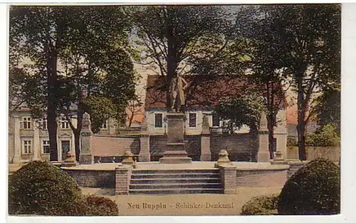 38711 Ak Neu Ruppin Schinkel Denkmal um 1910