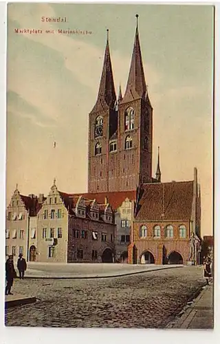 38587 Ak Stendal Marktplatz mit Marienkirche um 1910