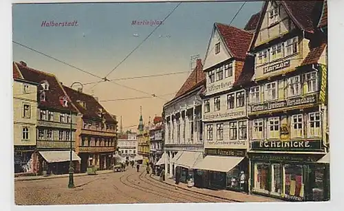 36850 Ak Halberstadt Martiniplan avec des magasins vers 1920